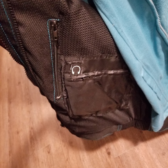 Ladies riding jacket matching purse - Picture 5 of 7